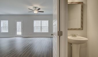 42 Avian 128B, Auburn, GA 30011