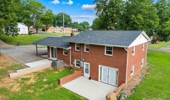 1300 Montgomery Ave, Albemarle, NC 28001