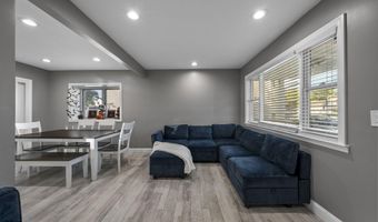 1228 Pacific Ave, Beachwood, NJ 08722