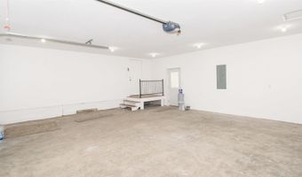 3046 Long Lake Rd, Albion, IN 46701