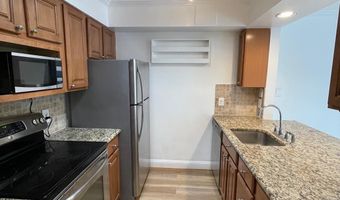 2111 WISCONSIN Ave NW 404, Washington, DC 20007