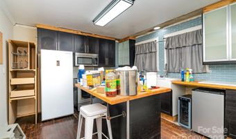 420 Brookwood Ave, Albemarle, NC 28001