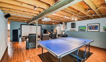 815 S Salem Ave, Arlington Heights, IL 60005