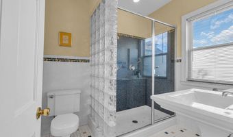 39 E End Ave, Avon By The Sea, NJ 07717