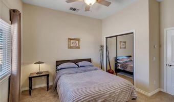 19274 Kanbridge St, Apple Valley, CA 92308
