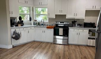 2251 Zoar Rd SW, Baxley, GA 31513