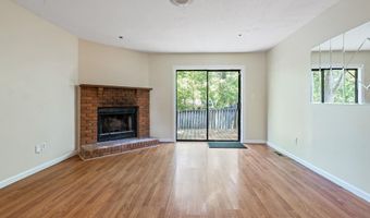 1129 KING ARTHUR Ct, Alabaster, AL 35007