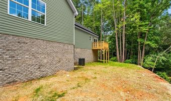 655 Woodland Cir, Asheboro, NC 27203