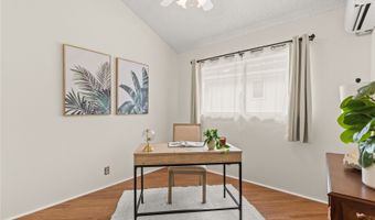 1604 Kanapuu Dr, Kailua, HI 96734