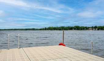 25063 W 3rd St, Antioch, IL 60002