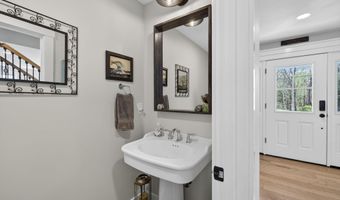 21 N Mason Rd, Brookline, NH 03033