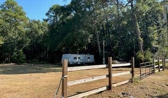 8550 Julius St, Bayou La Batre, AL 36509