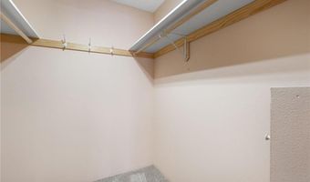 400 Oakland Pl NE 9, Austin, MN 55912