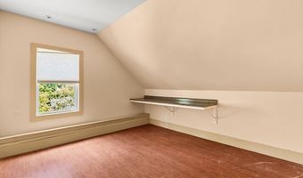 543 Newport Ave, Attleboro, MA 02703
