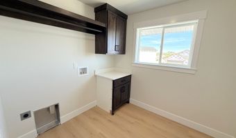 1885 Brynwood Ave, Chubbuck, ID 83202