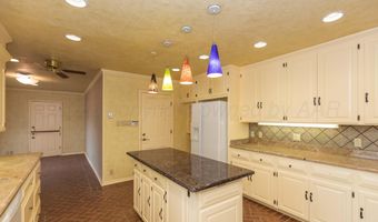 4102 PARAMOUNT Blvd, Amarillo, TX 79109