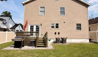 33 Livingston Ave, Avenel, NJ 07001