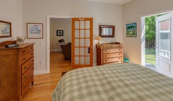 105 Loft Cir, Campton, NH 03223