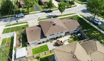 365 W Myrick Ave, Addison, IL 60101