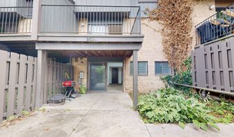 2609 Meade Ct, Ann Arbor, MI 48105