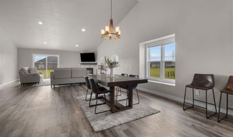 5702 N YOSEMITE Ln, Appleton, WI 54913