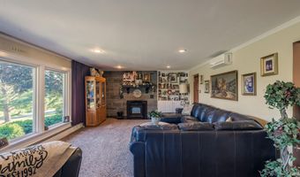 109 Golf Course Rd, Amsterdam, NY 12010