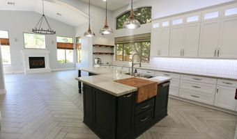 1084 W ENFIELD Pl, Chandler, AZ 85286