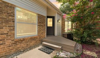 14826 Le Grande Dr, Addison, TX 75001