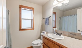 2354 NW Summerhill Dr, Bend, OR 97703