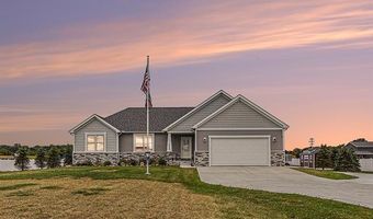 8309 Almont Rd, Almont, MI 48003