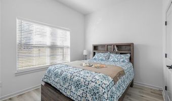 1114 Hunter Dr, Barling, AR 72923