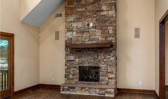 1388 Cypress Pointe Dr, Akron, AL 35449