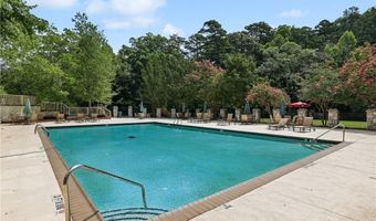 26202 Plantation Dr NE 202, Atlanta, GA 30324