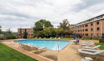 3000 SPOUT RUN Pkwy B604, Arlington, VA 22201