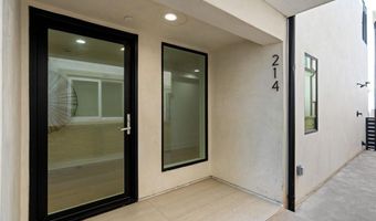 214 S Pacific St, Oceanside, CA 92054