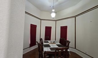 507 Oakwood Pl, Carlsbad, NM 88220