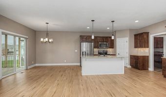 2715 Danbury Rd, Ames, IA 50010