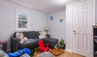 135 W 15TH St, Bayonne, NJ 07002