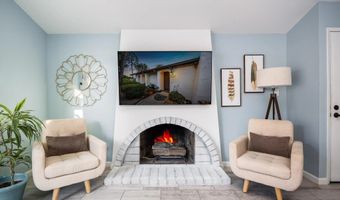 11060 Plum Tree Ln, Spring Valley, CA 91977