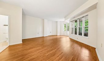 7101 BAY FRONT Dr #202, Annapolis, MD 21403