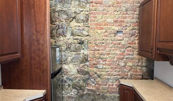 226 Pine St B, Abilene, TX 79601