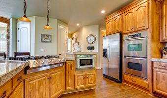 20871 S VISTA DEL LAGO Ct, Oregon City, OR 97045