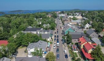 131 Cottage St, Bar Harbor, ME 04609