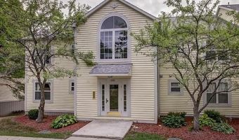 2221 S Huron Pkwy 4, Ann Arbor, MI 48104