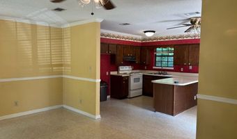 1351 Reynolds St, Bainbridge, GA 39817