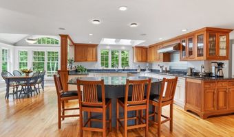 76 Washington Dr, Acton, MA 01720