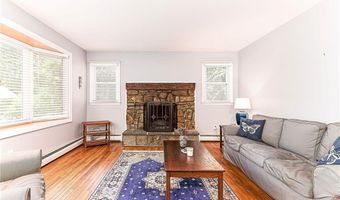 26 Fort Ninigret Rd, Charlestown, RI 02813