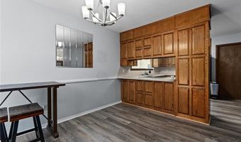 633 Meadowbrook Dr, Alma, AR 72921