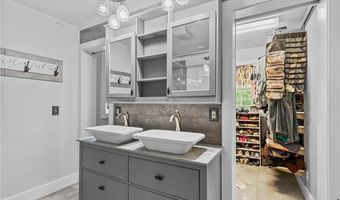 6092 N Jack Morgan Rd, Austin, IN 47102