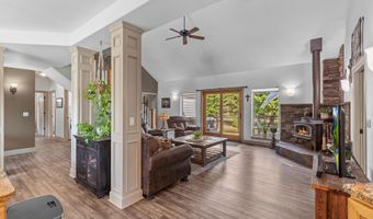 10240 E Howard Rd, Athol, ID 83801